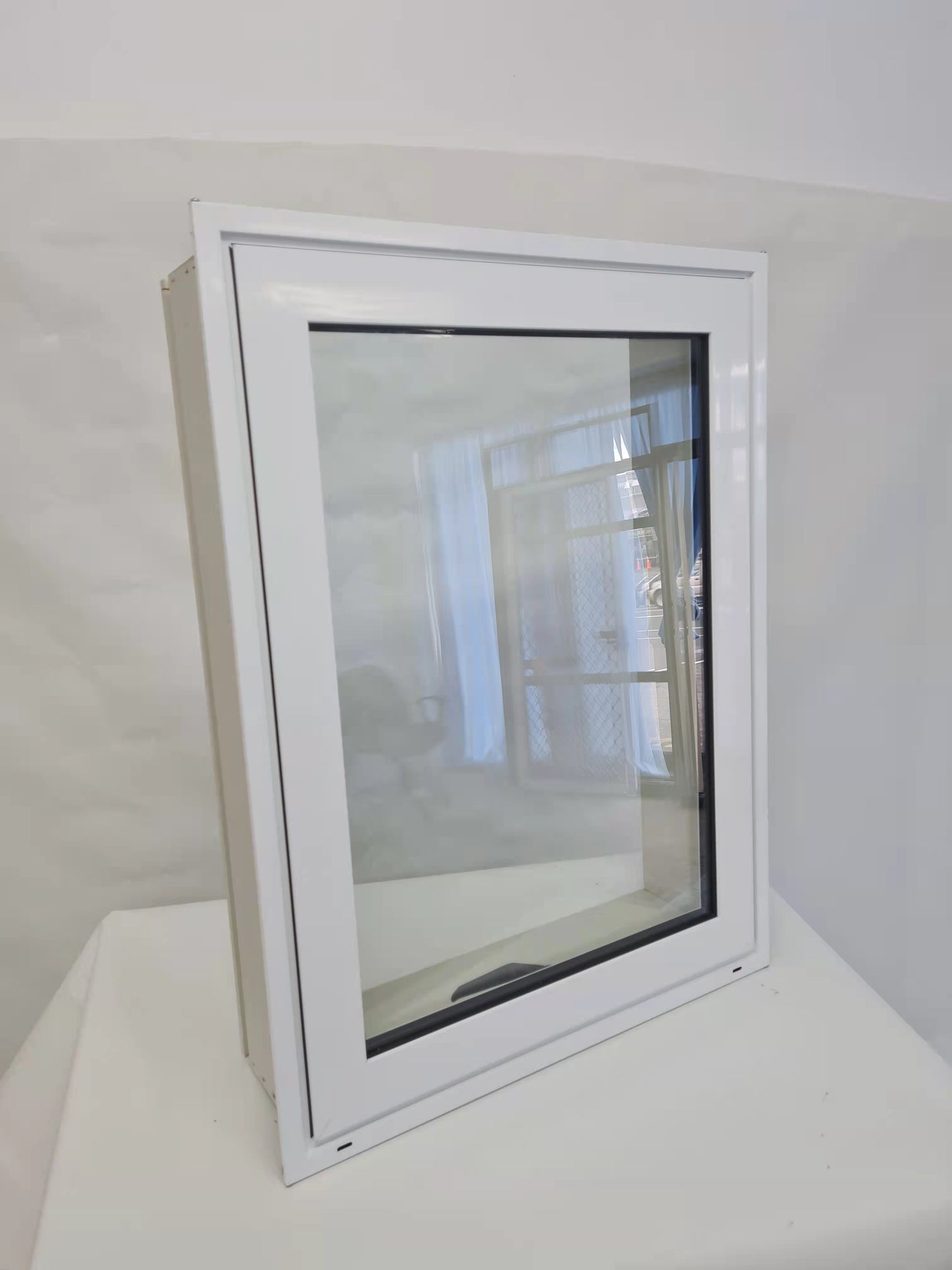 Single Aluminium Window - Non-bar